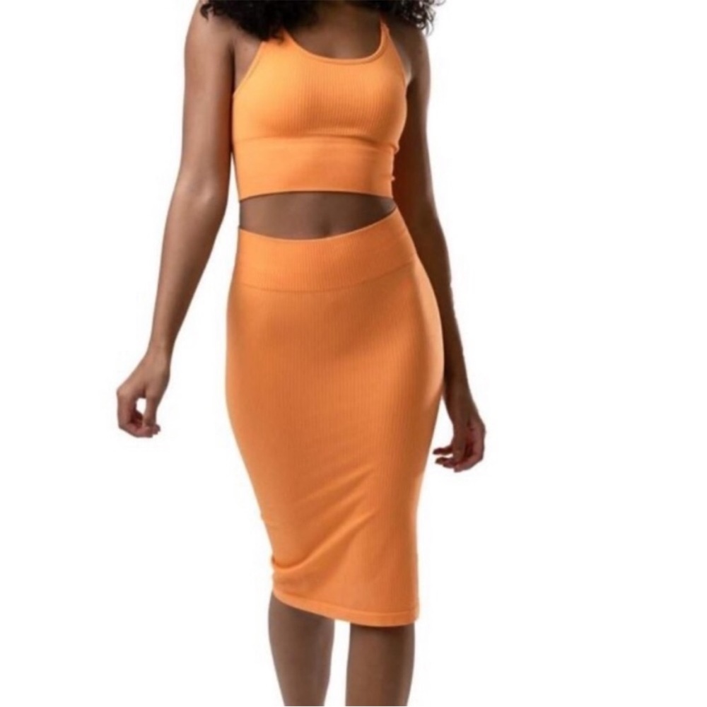 Balance Athletica orange linear midi skirt